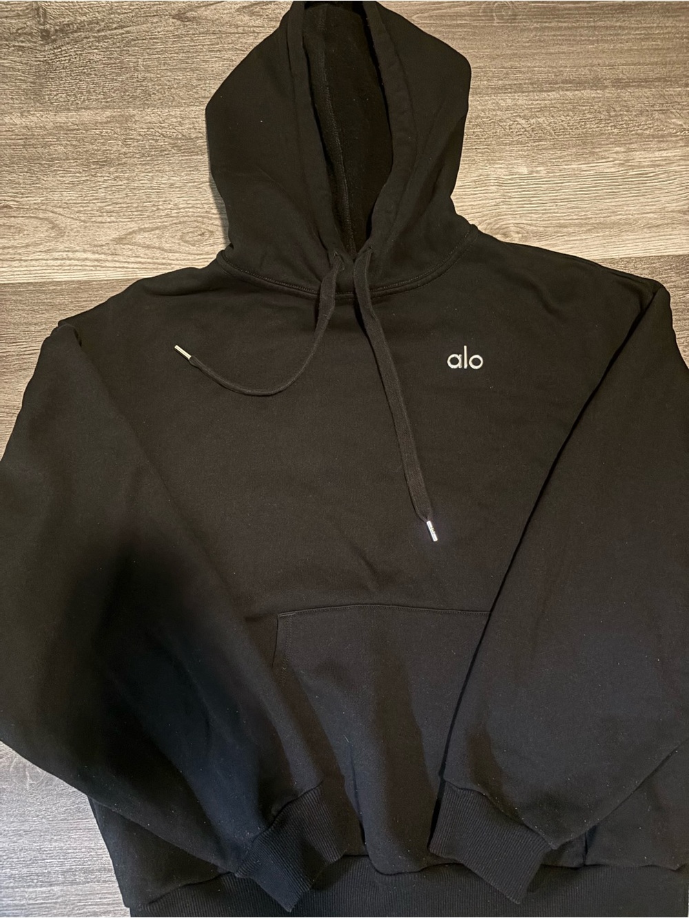 ALO Yoga Men’s Black Hooded Pullover Sweatshirt